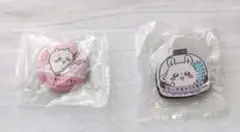 【ちいかわ くら寿司】ちいかわ缶バッチ・モモンガ マグネットシート　2個セット