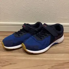 アシックス レーザービーム