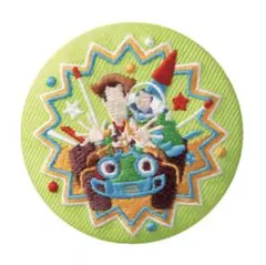 トイストーリー　Disney Characters 刺繍缶バッジビスケット2