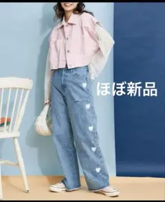 Item thumbnail for item 3739f248-cdd2-4bad-ade8-1a1a617d24ba