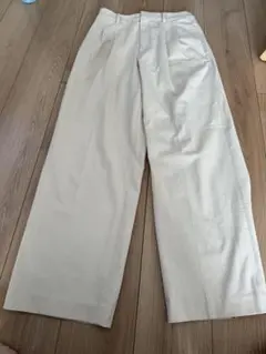ユニクロM♡タックワイドパンツ
