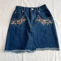 アズノウアズ☆ミニスカート デニム 花柄刺繍 カットオフ ウエストゴム