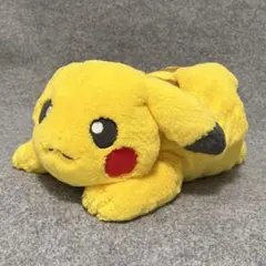 ピカチュウ ふわふわ抱きぬいぐるみ 2019 ポケモンセンター - メルカリ