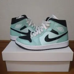 Nike Air Jordan 1 Mid "AQUA BLUE"のサムネイル