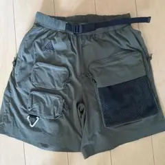 NIKE ACG カーゴ　ショートパンツ オリーブグリーン　カーゴパンツ