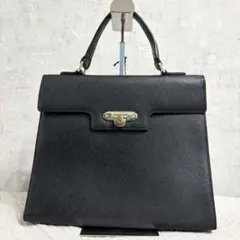 フェラガモ ヴァラ リボン 2WAYバッグ 黒 金金具付 ギャランティカード
