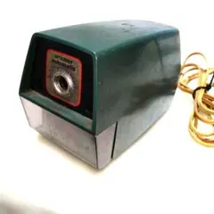 Item thumbnail for item 17461588-e09a-479d-8a36-7c284ea4e632