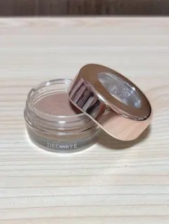 デコルテ　アイシャドウ