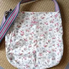 Cath Kidston ショルダーバッグ 花柄のサムネイル