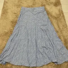 H&M 花柄フレアスカート