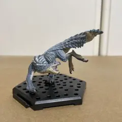 トビカガチ　スタンダードモデル　モンスターハンター　モンハン　フィギュア