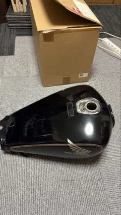 YAMAHA xsr155タンクカバー 左右セット マットブラック - メルカリ