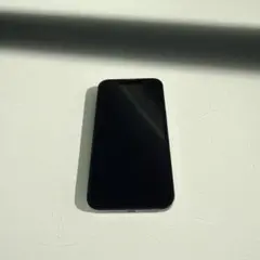 Apple iPhone 13 ミッドナイト 本体　美品