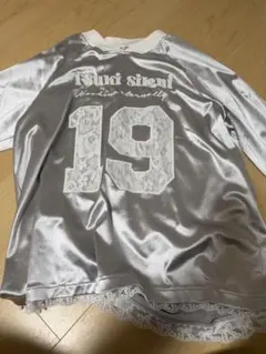 シルバー スウェット トップス ナンバー