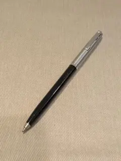 SHEAFFER ボールペン 黒×シルバー 青インク 社名刻印有(TBS) 中古のサムネイル
