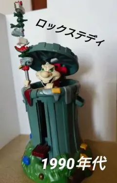 最終価格【美品】ロックステディ　ゴミ箱型フィギュア