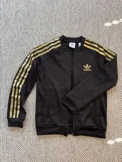adidas originalsジャージ 140cm 黒 ゴールドストライプ