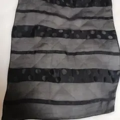 GIVENCHY　 ドット柄　ストールのサムネイル