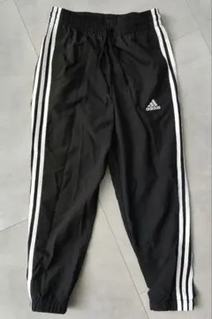 adidas ウインドパンツ　7/8丈　レディースのサムネイル