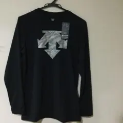 【DESCENTE】新品未使用 M ブラック 長袖