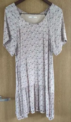 アナザーエディション　小花柄ワンピース　ユナイテッドアローズ