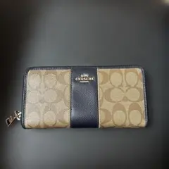 COACH ロゴ入り長財布 ブラウンのサムネイル