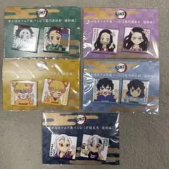 鬼滅の刃　繋がるスクエア缶バッジ　竈門炭治郎　禰豆子　我妻善逸　伊之助　宇髄天元