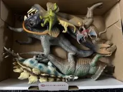 恐竜、深海魚　フィギュアセット