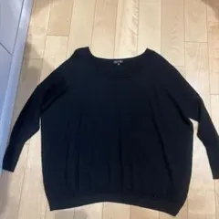 黒いニットセーター Mサイズ