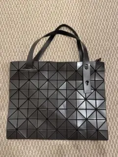 極美品】BAOBAO イッセイミヤケ ルーセントマット トートバッグ 濃