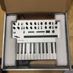 【希少】KORG monologue ゴールド 25鍵 シンセサイザー 楽天市場】KORG monologue Monophonic Analogue Synthesizer 新品