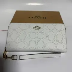 COACH コーチ 長財布 ホワイト シグネチャー C4715