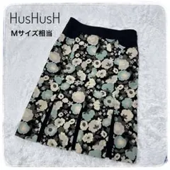 HusHusH 花柄　フレアスカート ひざ丈 　総柄　黒　ハッシュアッシュのサムネイル