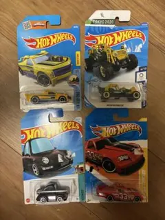 ホットウィール ミニカー 4台セットのサムネイル