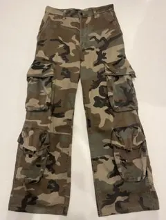 amiri カーゴパンツ カモフラ 30 - メルカリ