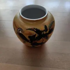 【未使用品】九谷焼　金彩花瓶　九谷翆穂 鳥と植物模様