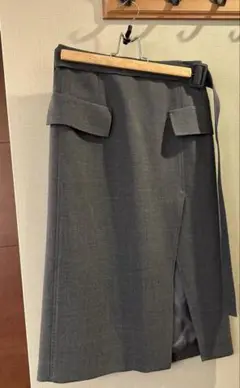 ADORE スリット入りウールスカート タグ付き未使用品