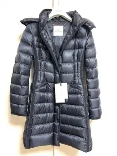 2025年最新】モンクレール エルミンヌ ブラックの人気アイテム - メルカリ