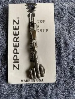 The Finger" Zipper Pull ジッパーアクセサリー