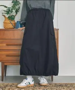 バックスリット ナイロン カーゴロングスカート
