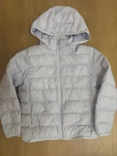 ユニクロ　ダウンコート　子供　ラベンダー　140