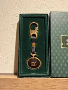 GUCCI キーホルダー・キーリング ブラック・ゴールド