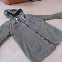 BEAMS フード付きマウンテンパーカー ジャケット　Lサイズ メンズ