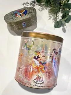 【東京ディズニーリゾート】40周年 チョコクランチ／美女と野獣 ＜空き缶×2つ＞