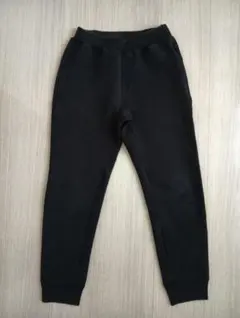 UNIQLO 黒 スウェットパンツ 150サイズ