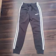 アディダス　ジョガーパンツ　レディース