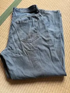 ZARA 青 ストレートデニム