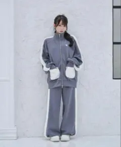 ロゼミューズ　ジャージ　ブラック 2025年最新】ロゼミ ジャージの人気アイテム - メルカリ