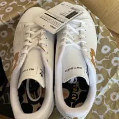 マリメッコ　adidas STAN SMITH J ホワイト