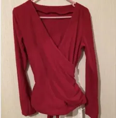 新品　カシュクール長袖トップス　レッド　赤